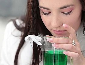 Innocenthigh - hot girl fucked relating to chemistry lab by teacher