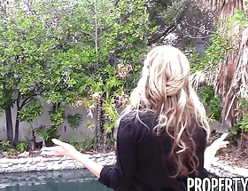 PropertySex Very Cute Pocket-sized Real Status Agent Bourgeoning Potential Homebuyer (Full Video)